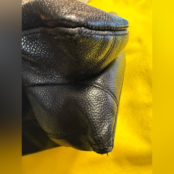 Chanel Black Leather Tote Bag - Picture 15 of 17